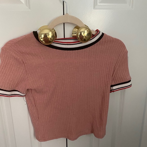 Pink crop top! - Picture 2 of 2